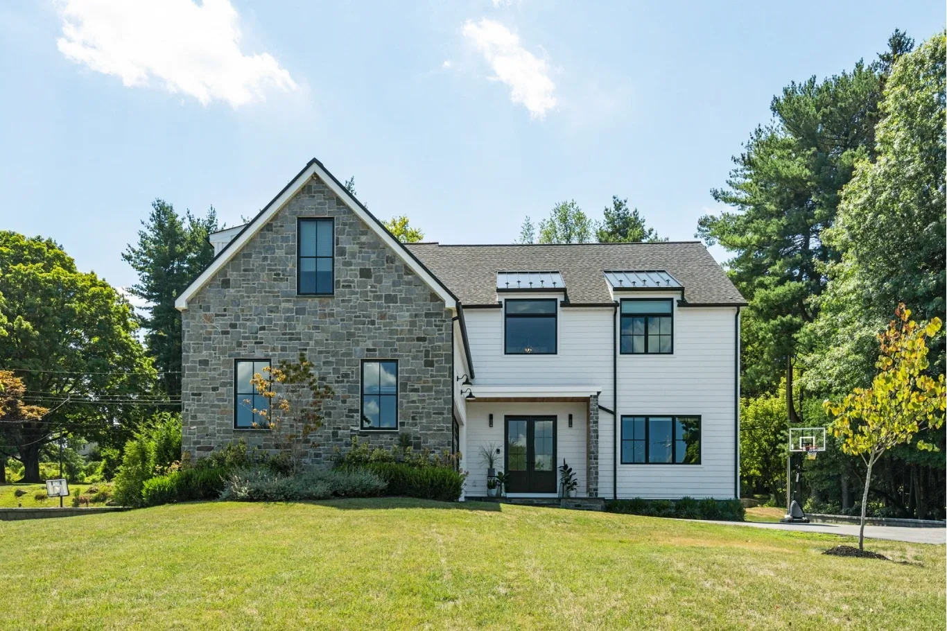 428 Fawn Hill Lane, Penn Valley